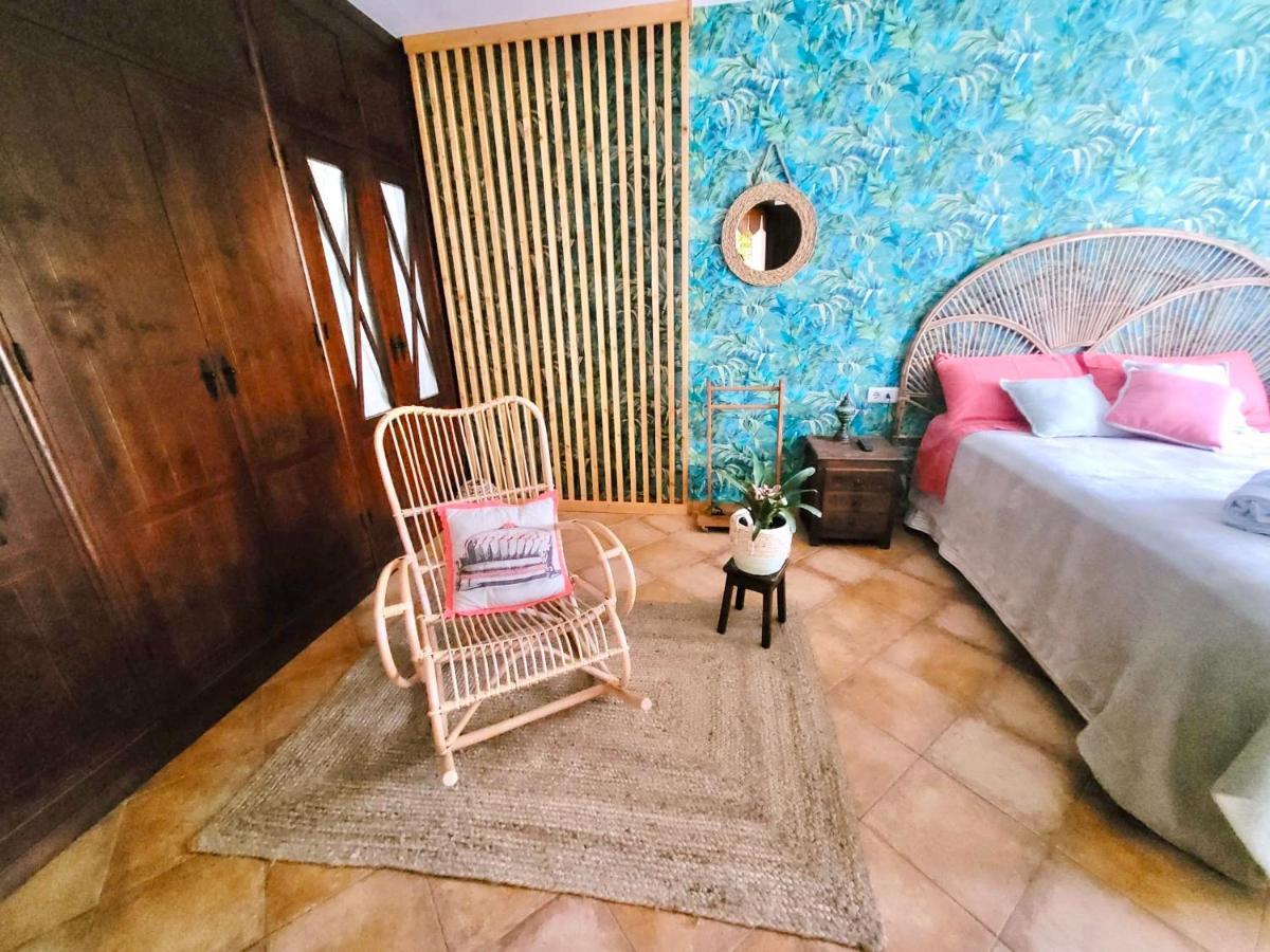 GATU Villa LURBERRI piscina privada, 4 dormitorios, 2 baños, parking , jardín y barbacoa Chiclana de la Frontera Exterior foto